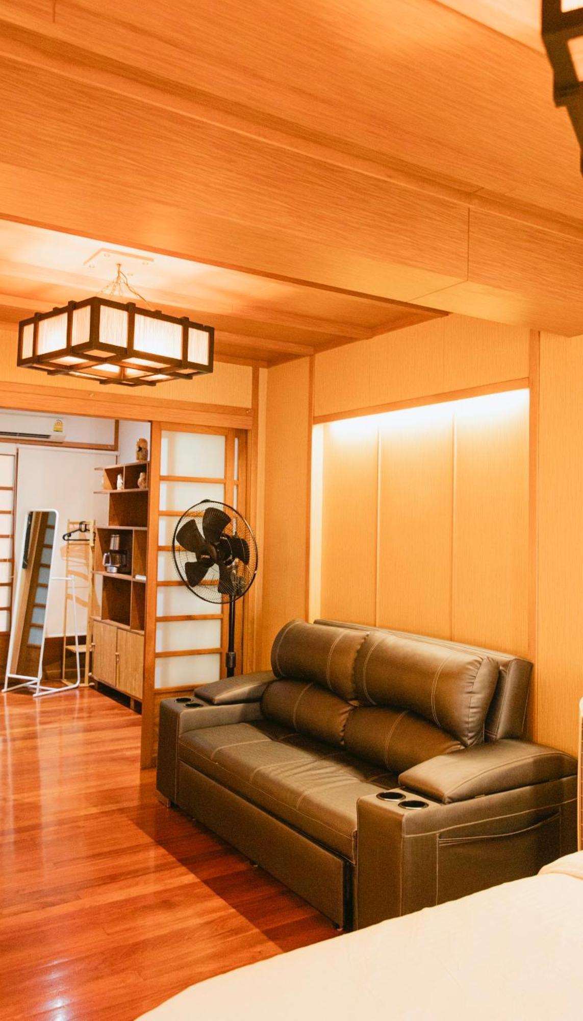 New York Loft & Japanese Magic By V4Skin Bangkok Exteriör bild