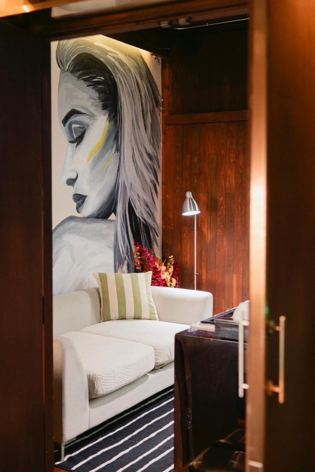 New York Loft & Japanese Magic By V4Skin Bangkok Exteriör bild