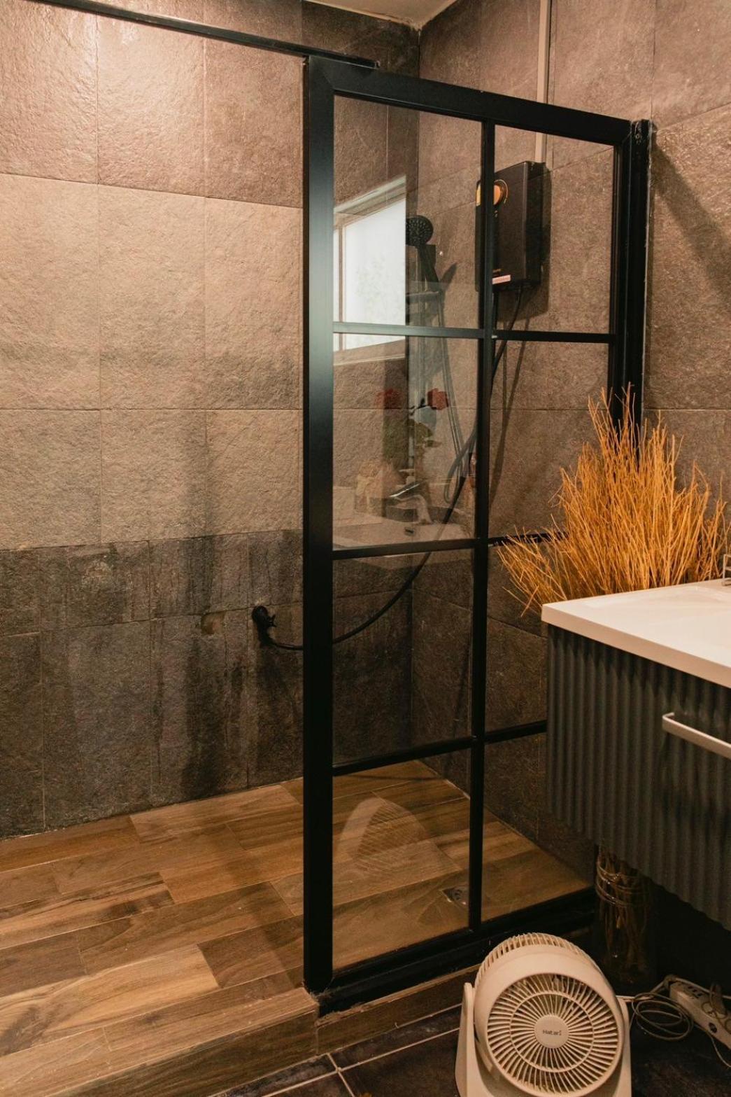 New York Loft & Japanese Magic By V4Skin Bangkok Exteriör bild